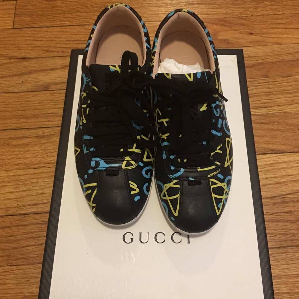 Gucci Ghost sneakers
